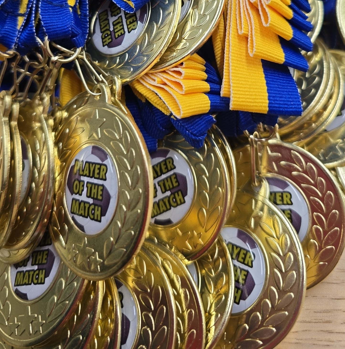 £1 Medals - Metal Medals With Ribbon & Custom Logo (Gold Colour)