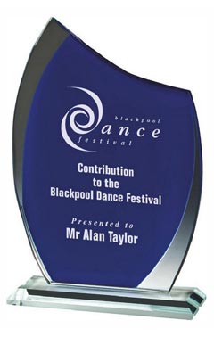 Clear/Blue Glass Curve Award (In Presentation Case) Blue 21cm